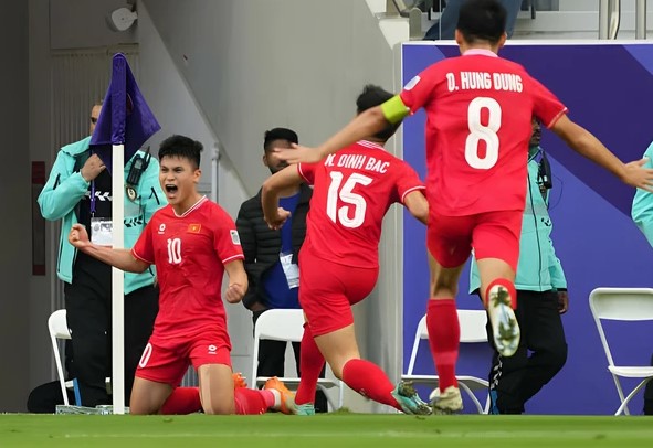 sao-tre-nhat-ban-chung-toi-bi-choang-ngop-khong-nghi-tuyen-viet-nam-da-hay-vay