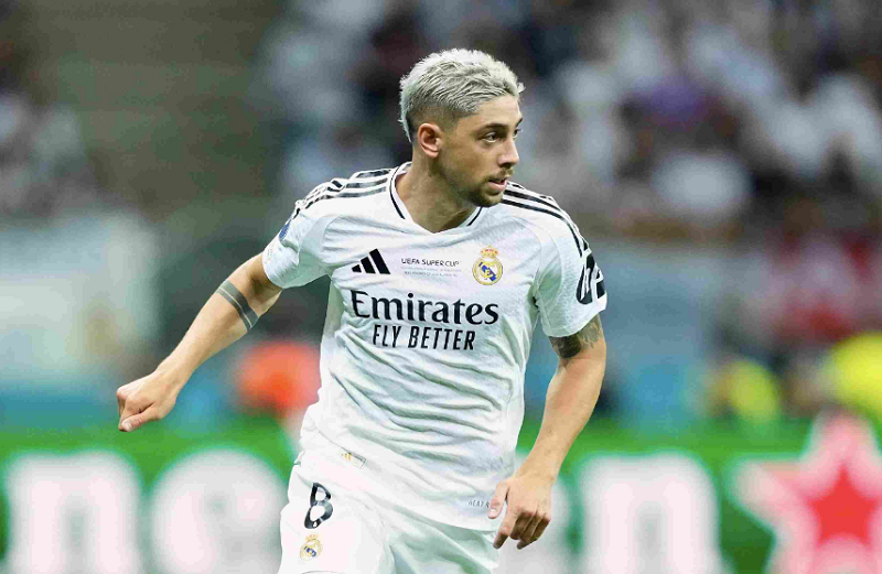 federico-valverde-quyet-dinh-tu-choi-arsenal-va-hanh-trinh-vuon-tam-tai-real-madrid