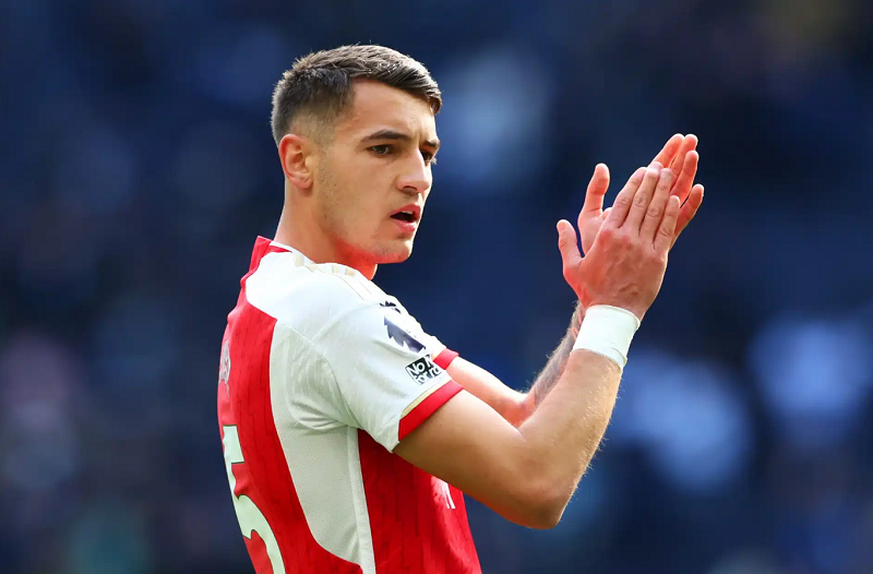 arsenal-da-co-ly-do-de-giu-chan-jakub-kiwior-sau-tran-dau-day-thang-hoa-truoc-newcastle-united